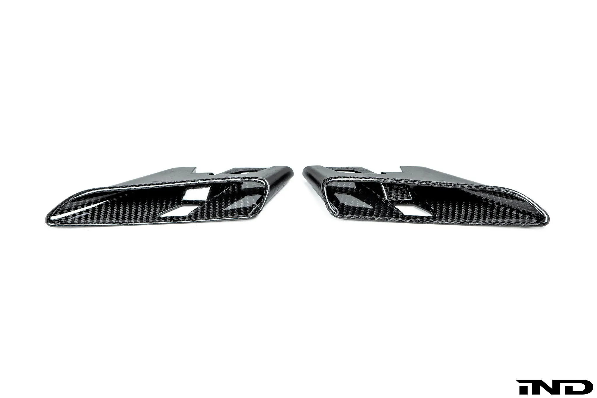 3D Design F90 M5 Carbon Side Vent Set