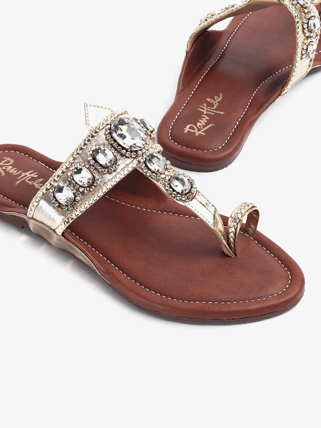 Alaya Festive Flats