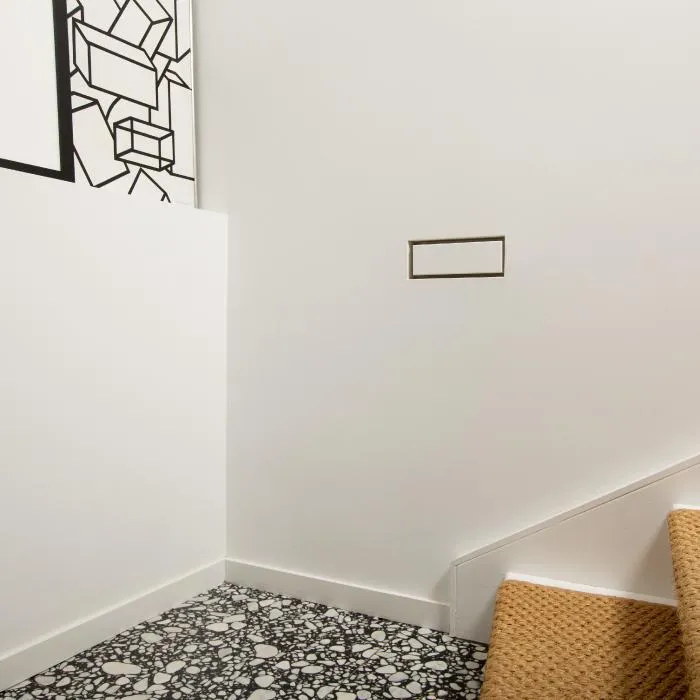 Aria Luxe Flush Wall Vent