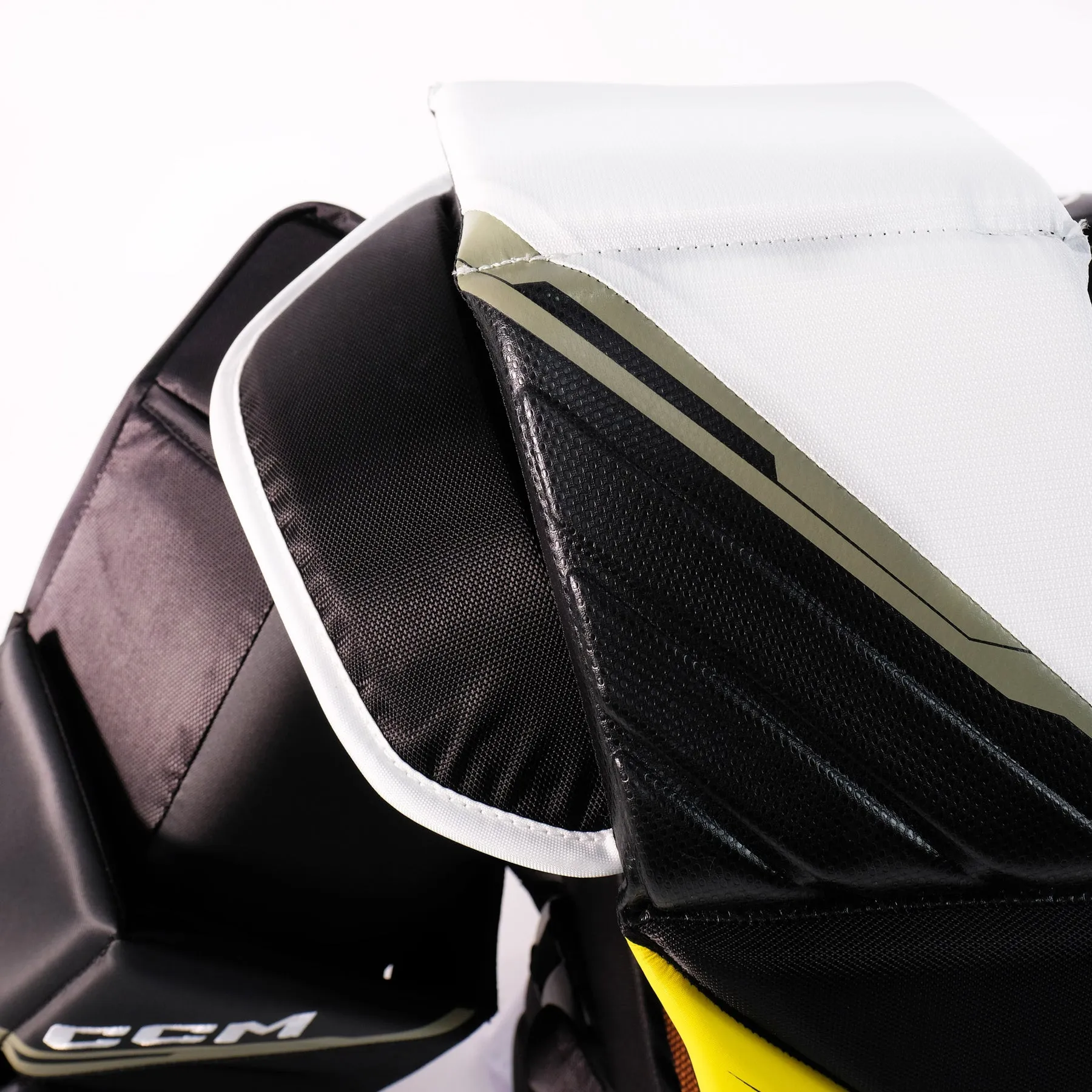 Axis 2 Senior Goalie Chest Protector