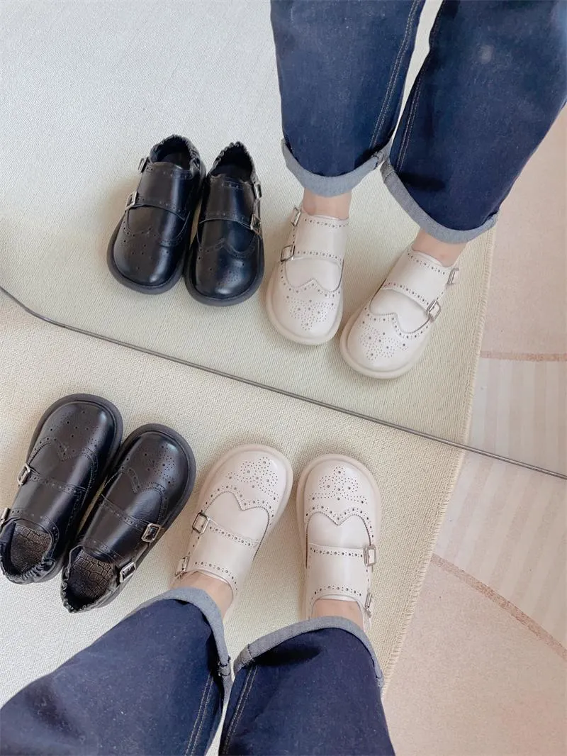 Babakud Women Spring Vintage Leather Slip-On Casual Flats with Buckle Design