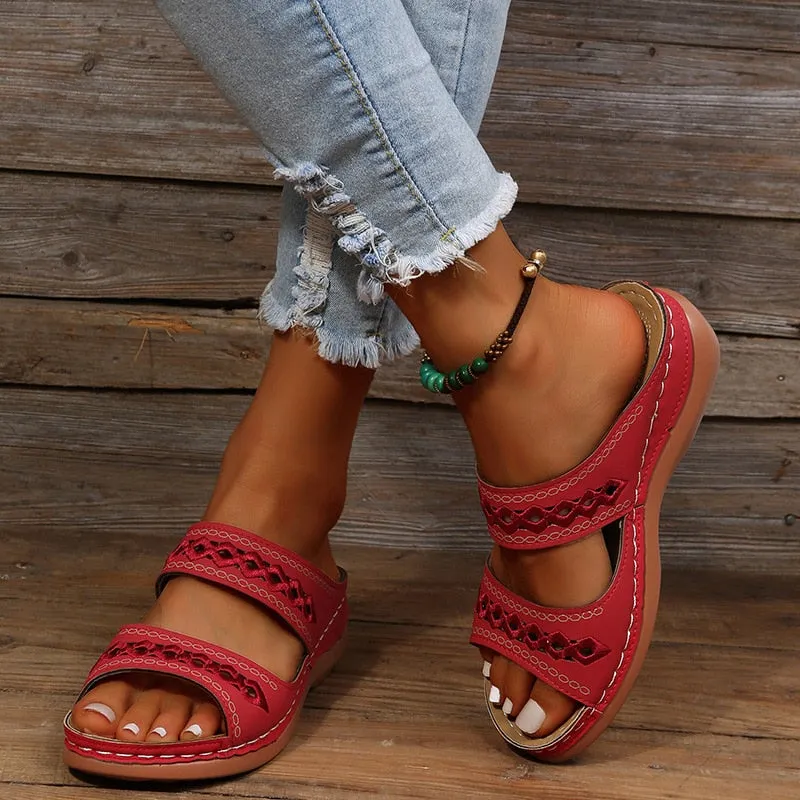 BERYL - COMFORTABLE ORTHOPAEDIC SANDALS FOR WOMEN