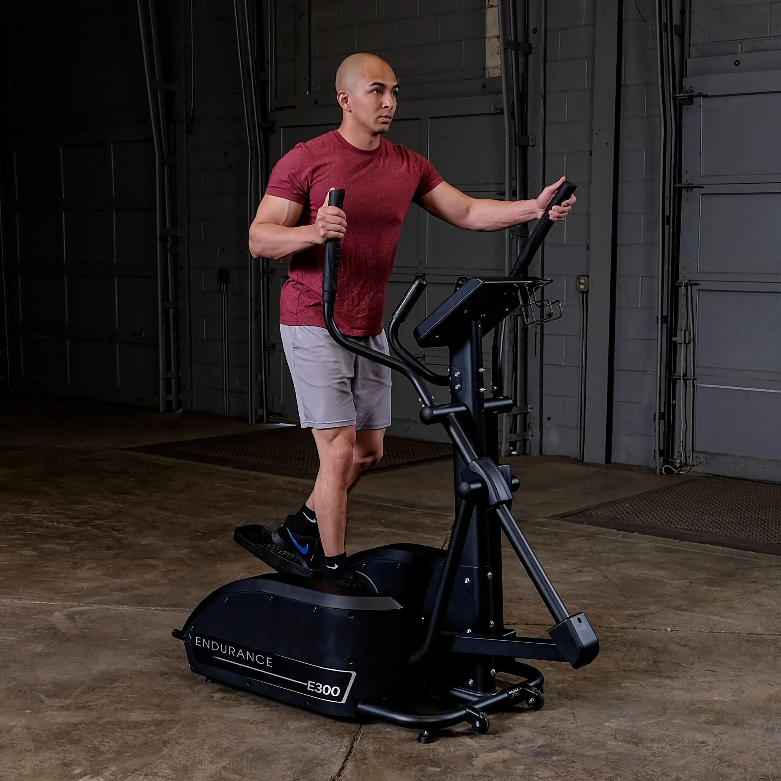 Body-Solid Endurance E300 Elliptical Trainer