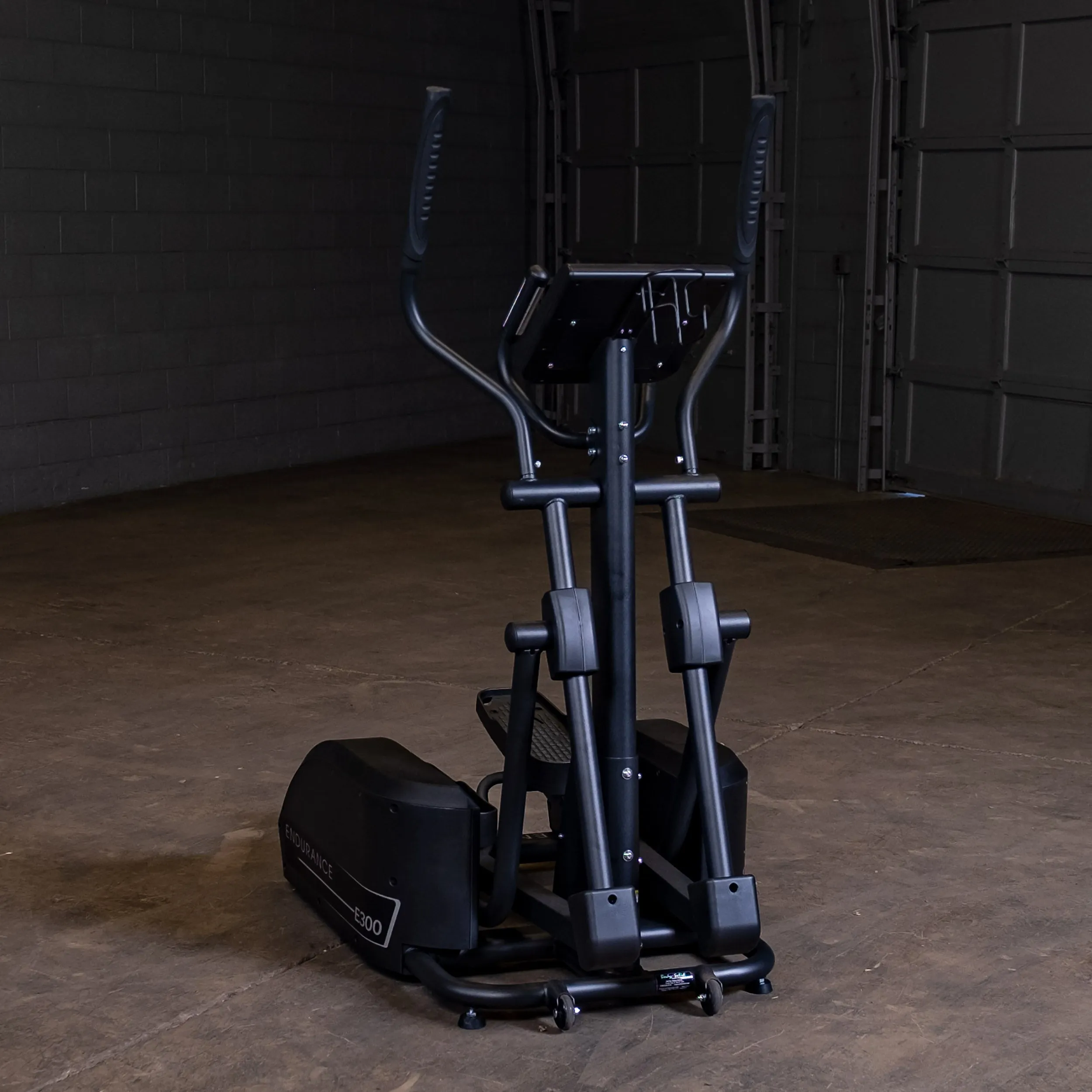 Body-Solid Endurance E300 Elliptical Trainer