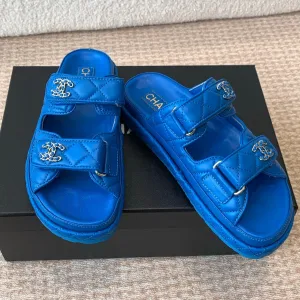DAD SANDAL IN COBALT BLUE CALFSKIN MULE