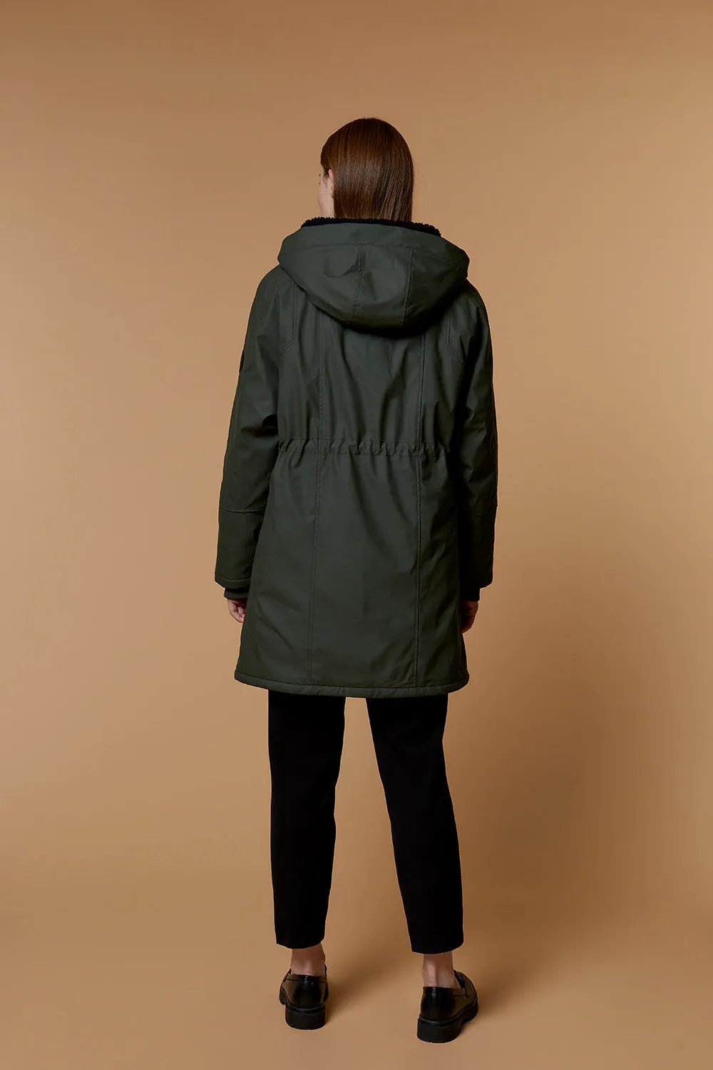 DELTA - Parka longue sauge en toile enduite fourrée