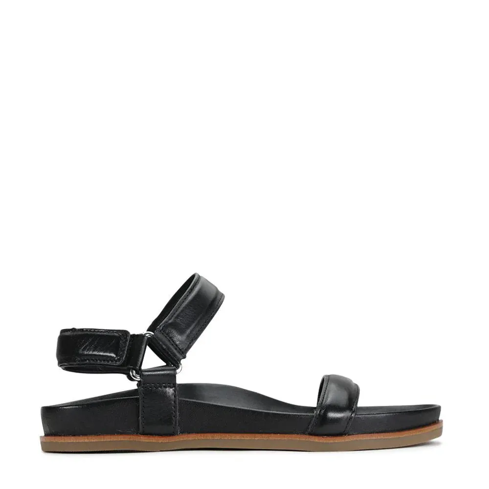EOS Caramel Sandal