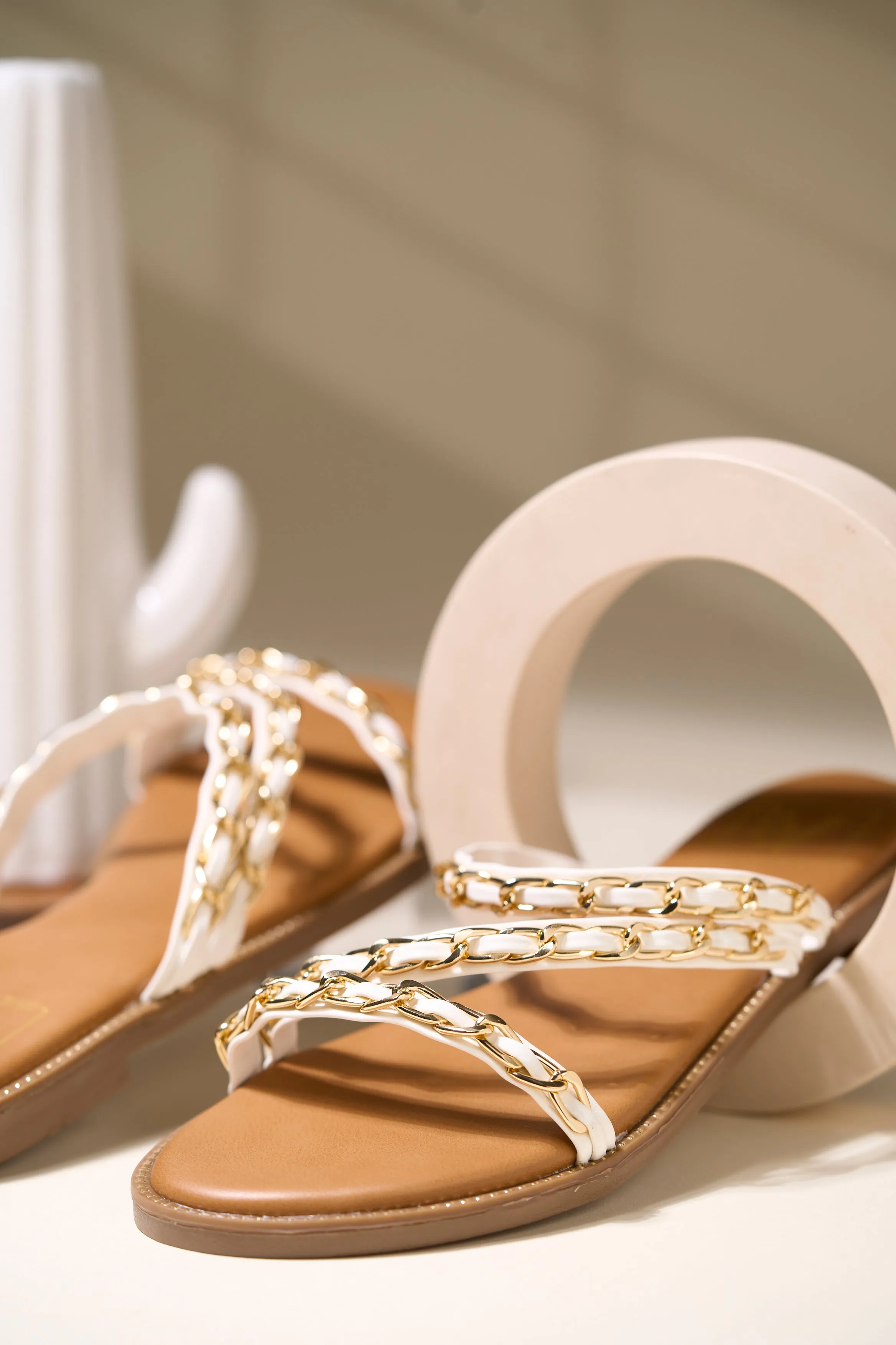 Evelyn White Flats