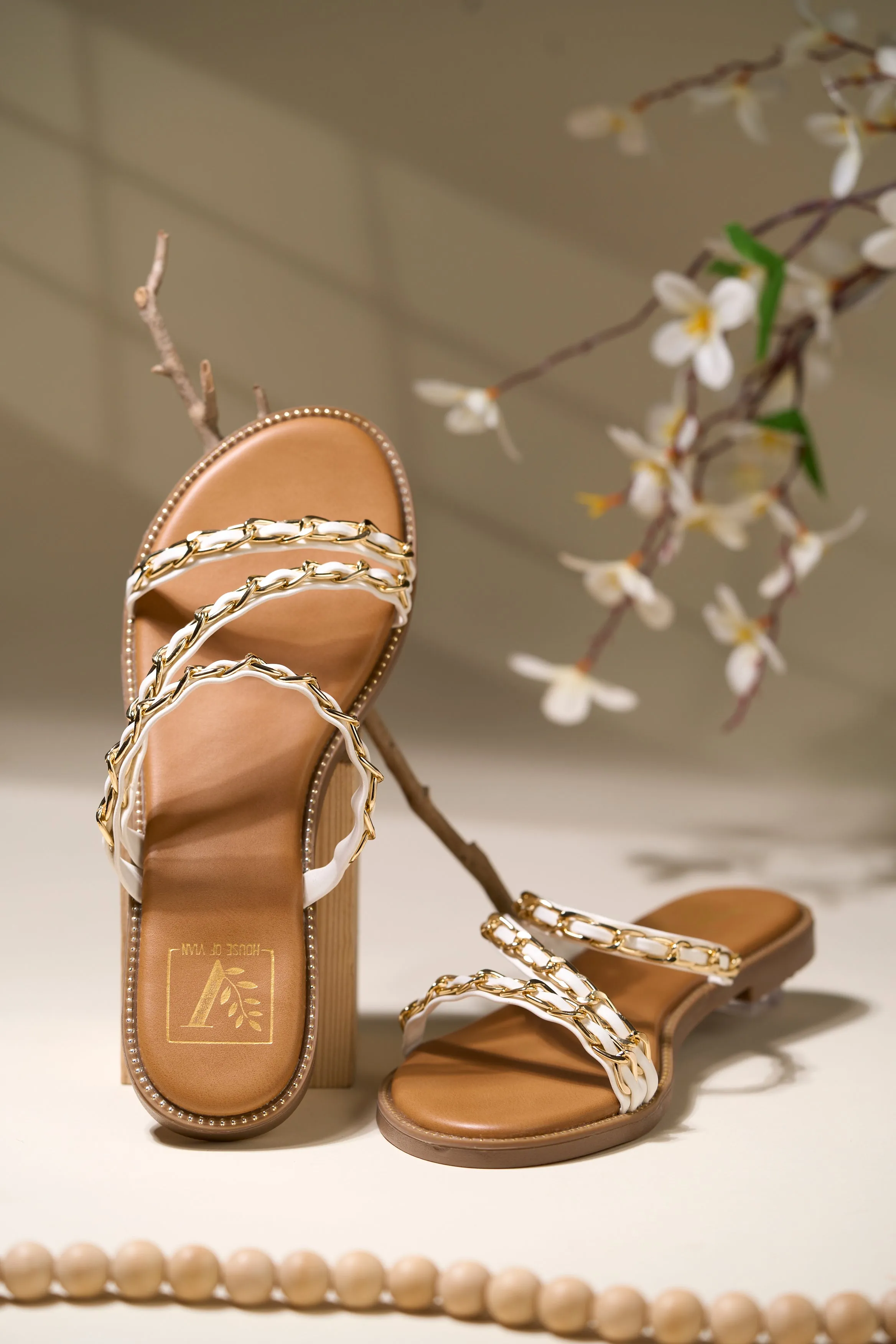 Evelyn White Flats