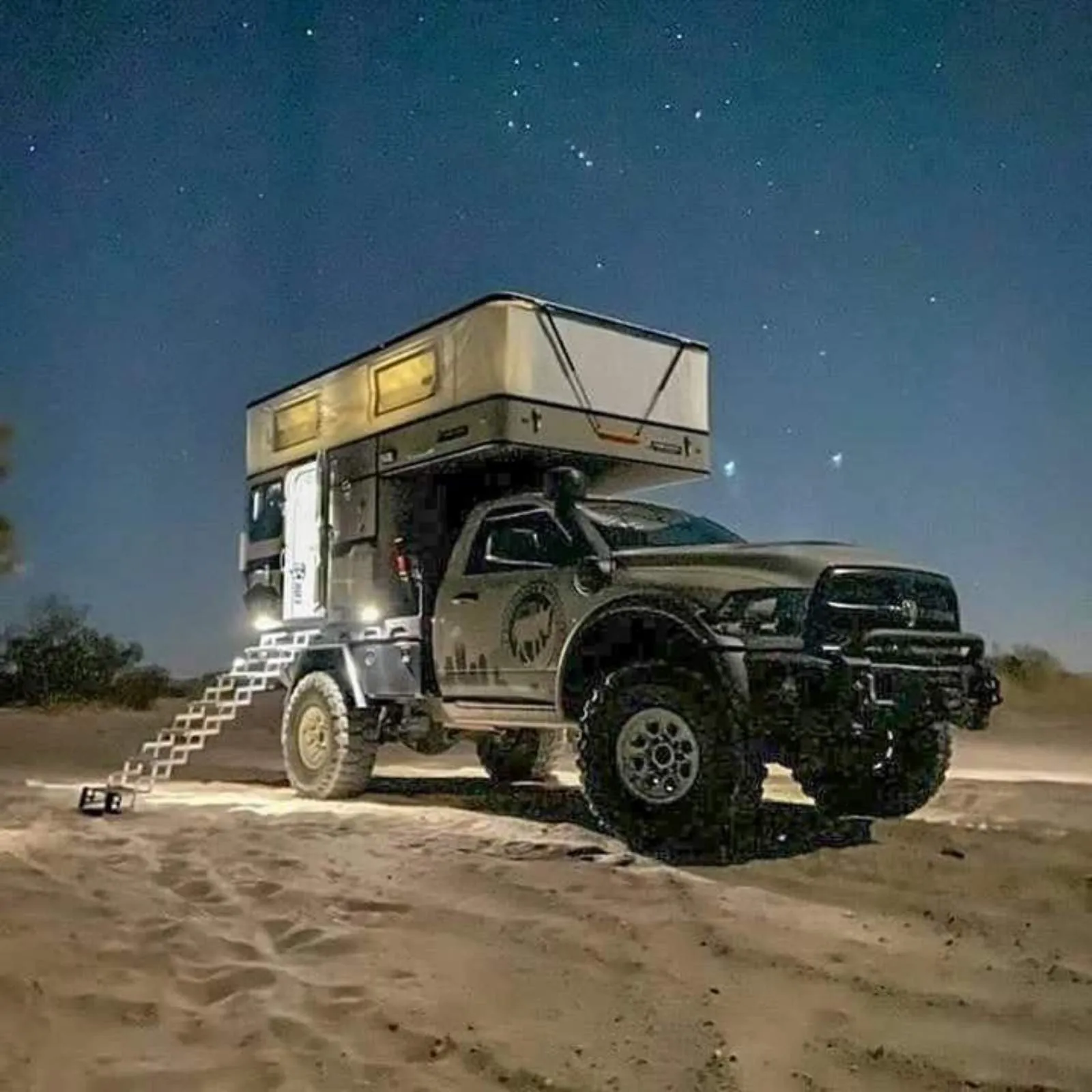 Hawk Flatbed (For 6' Full Size Trucks)