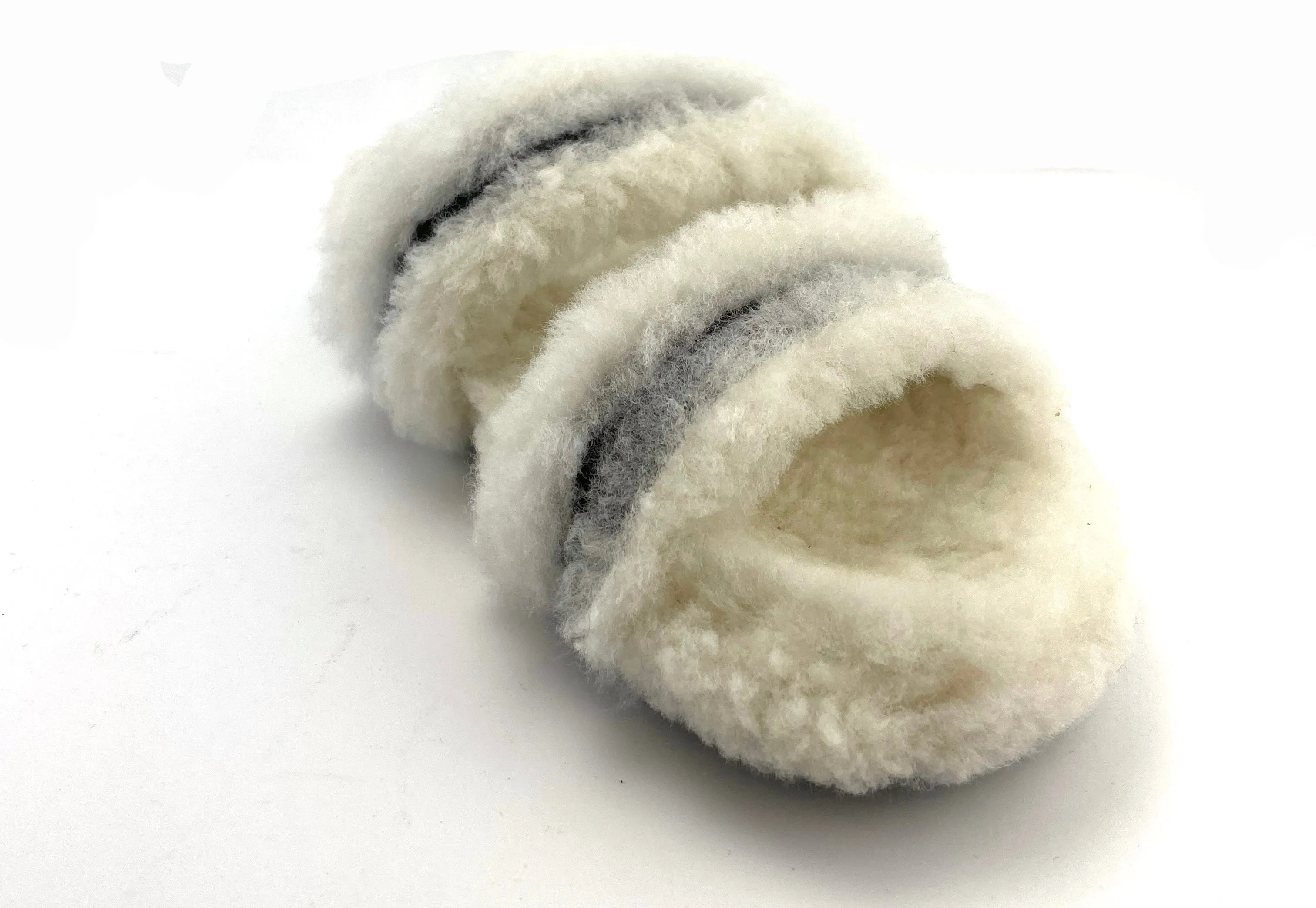 Jung - Black Shearling