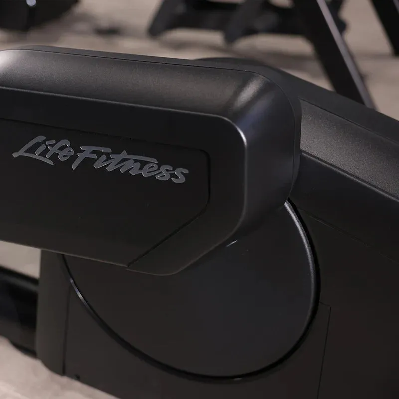 Life Fitness Club Series  Elliptical Cross-Trainer