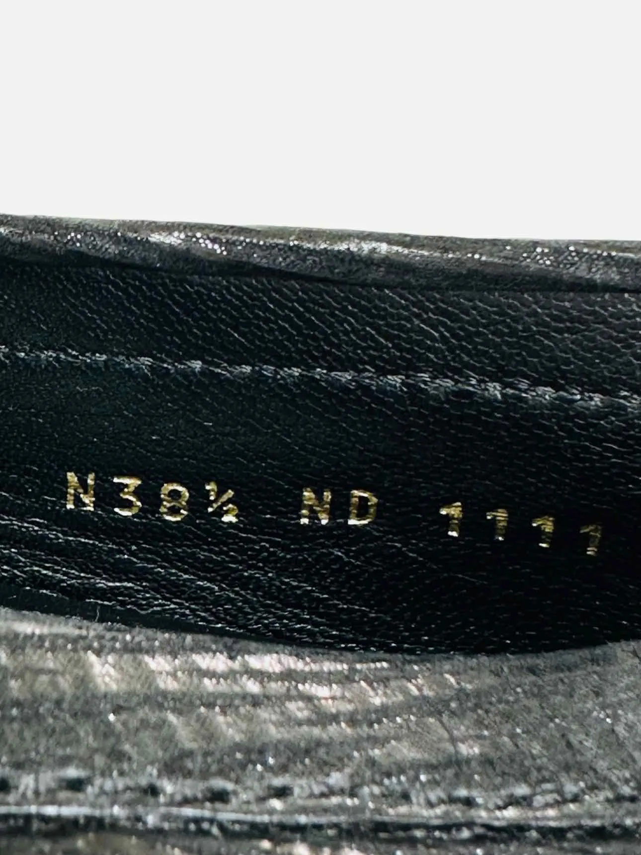 LOUIS VUITTON Oxford Black Loafers 38.5