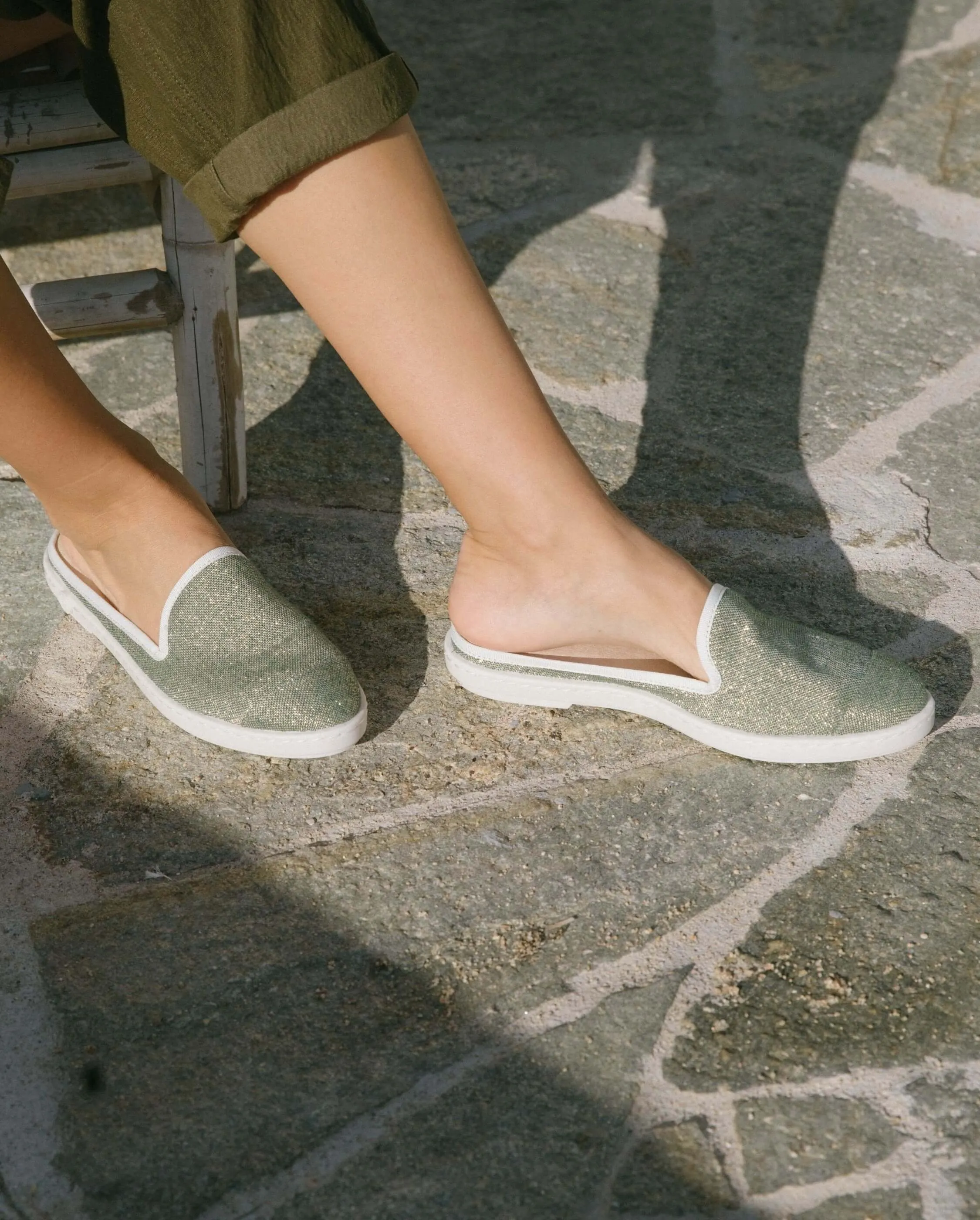 Mule femme lin recyclé, vert paillettes