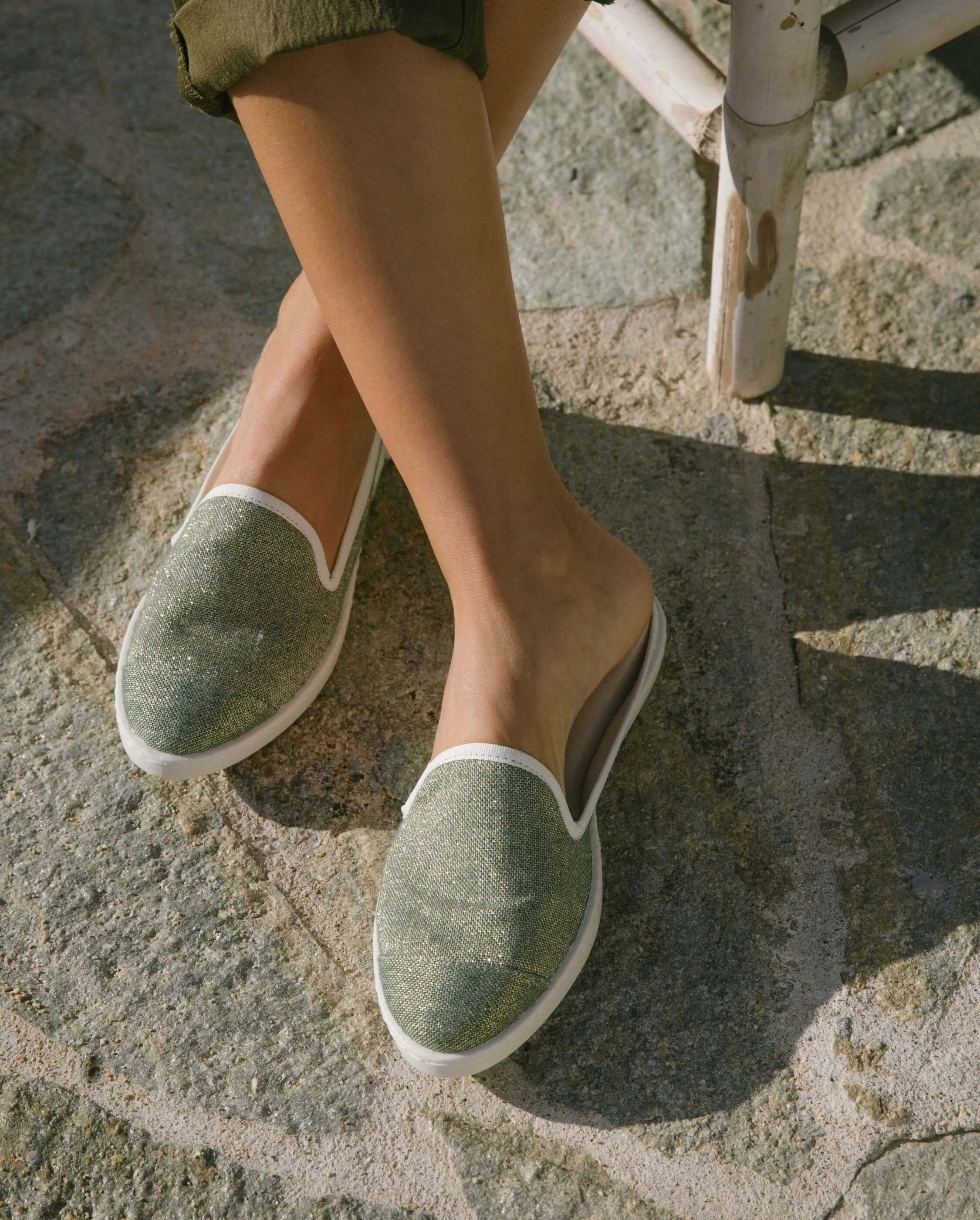 Mule femme lin recyclé, vert paillettes