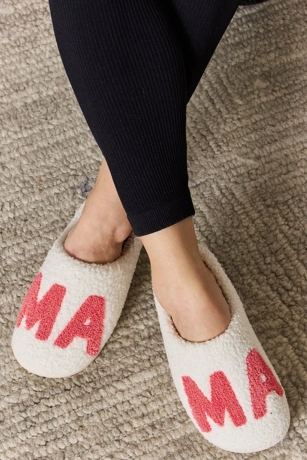 "Hey MAMA" Slippers