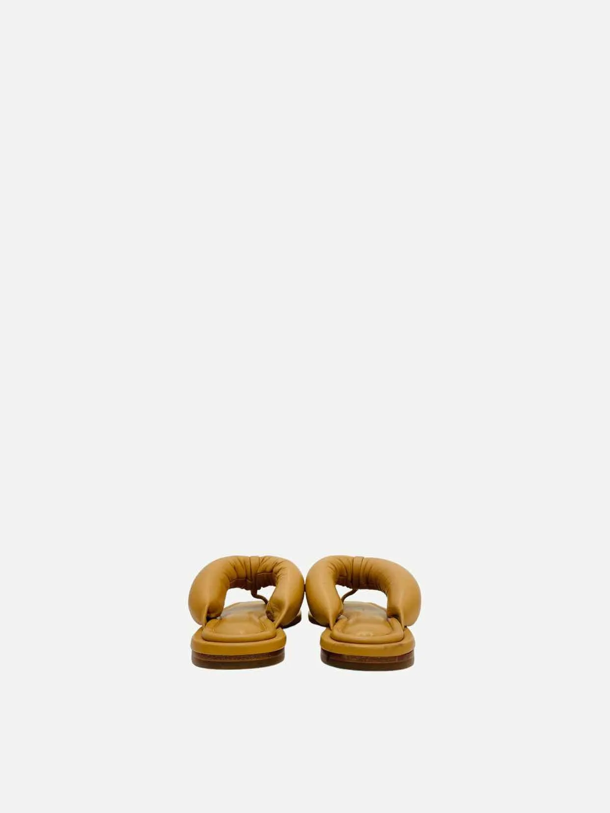 REJINA PYO Thong Beige Slides 36
