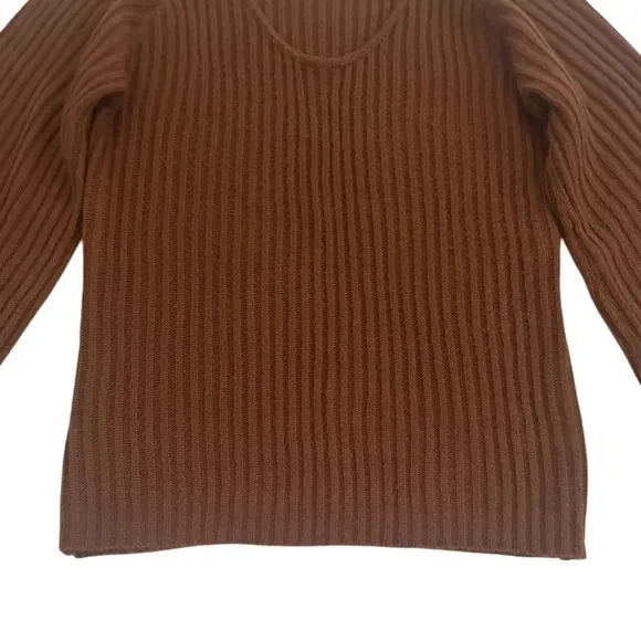 Saltwater Luxe Women Rickie Soft Sweater Spice Caramel Brown, Size  S