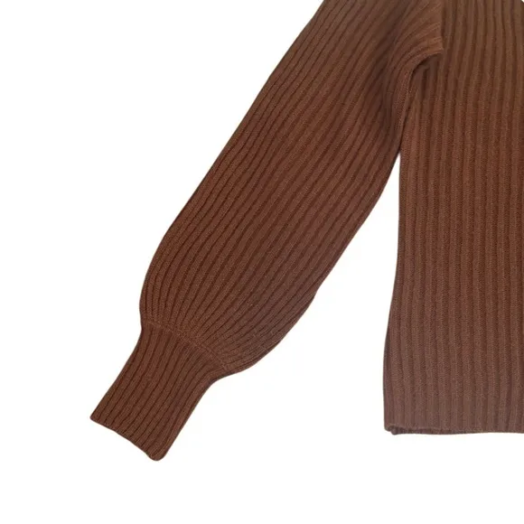 Saltwater Luxe Women Rickie Soft Sweater Spice Caramel Brown, Size  S