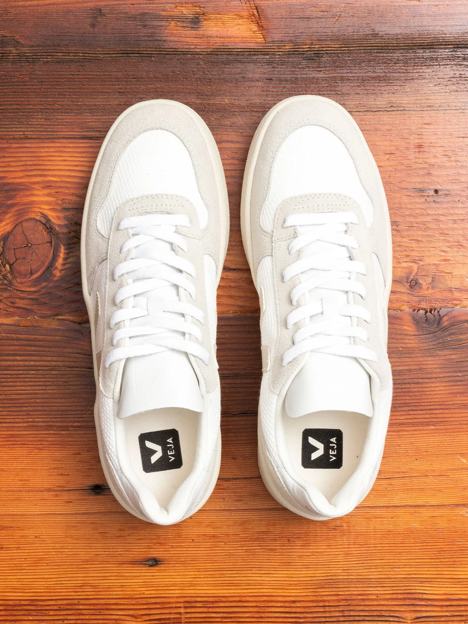 V-10 B-Mesh Sneaker in White Natural Pierre