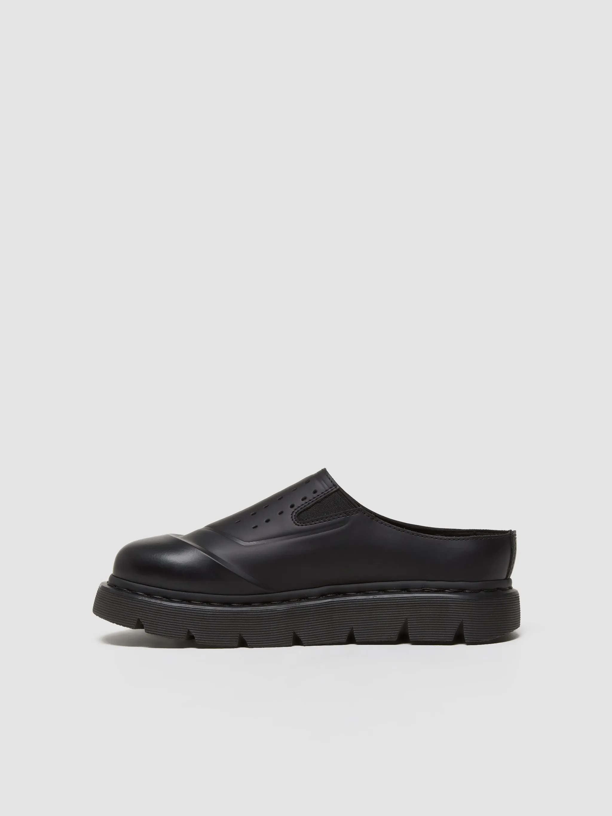 Vent Xx02 Mule in Black