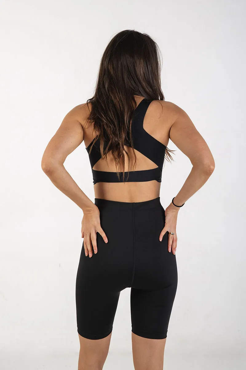 WOMEN’S SHAPE SHORTS
